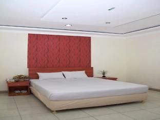 Boulevard Hotel Makassar Exteriör bild